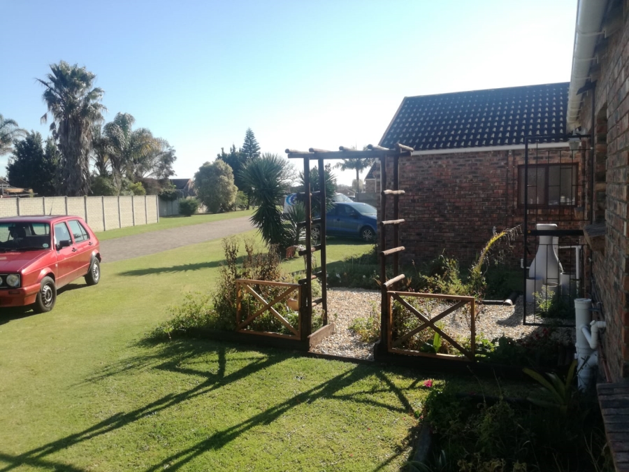 To Let 2 Bedroom Property for Rent in Lorraine Eastern Cape